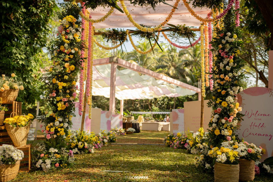 Palash & Jay: haldi décor